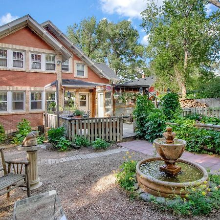 Robins Nest Bed & Breakfast コーディ エクステリア 写真